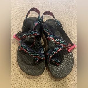 Chacos size 9